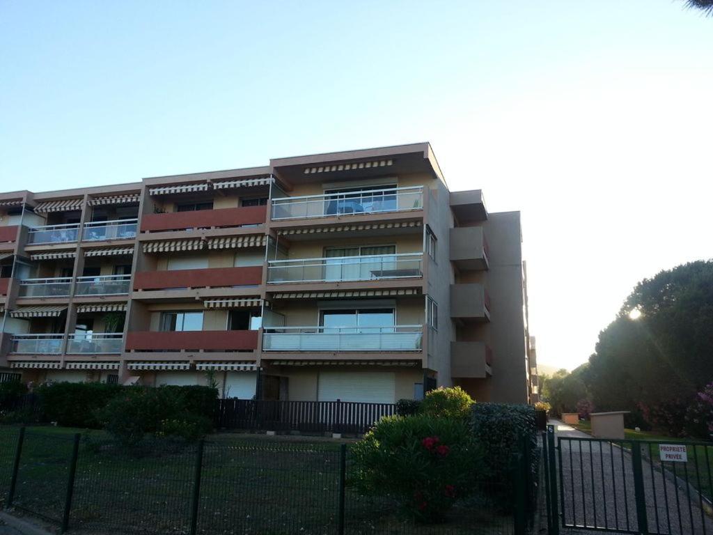 Ferienwohnung Flat Bormes-les-Mimosas Exterior foto